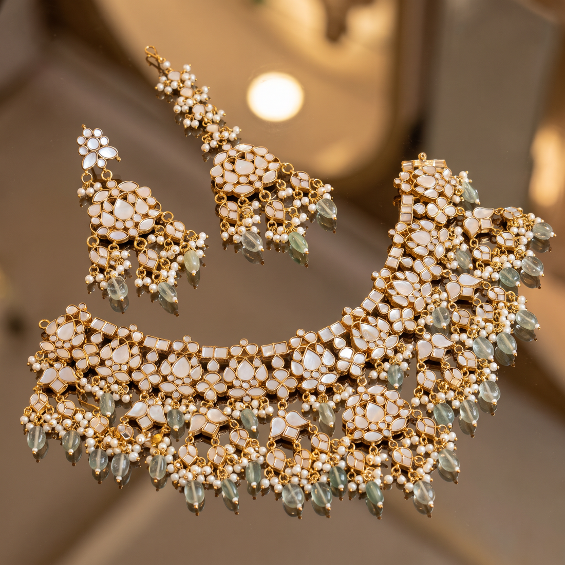 Mridula Mother of Pearl Jewellery Set