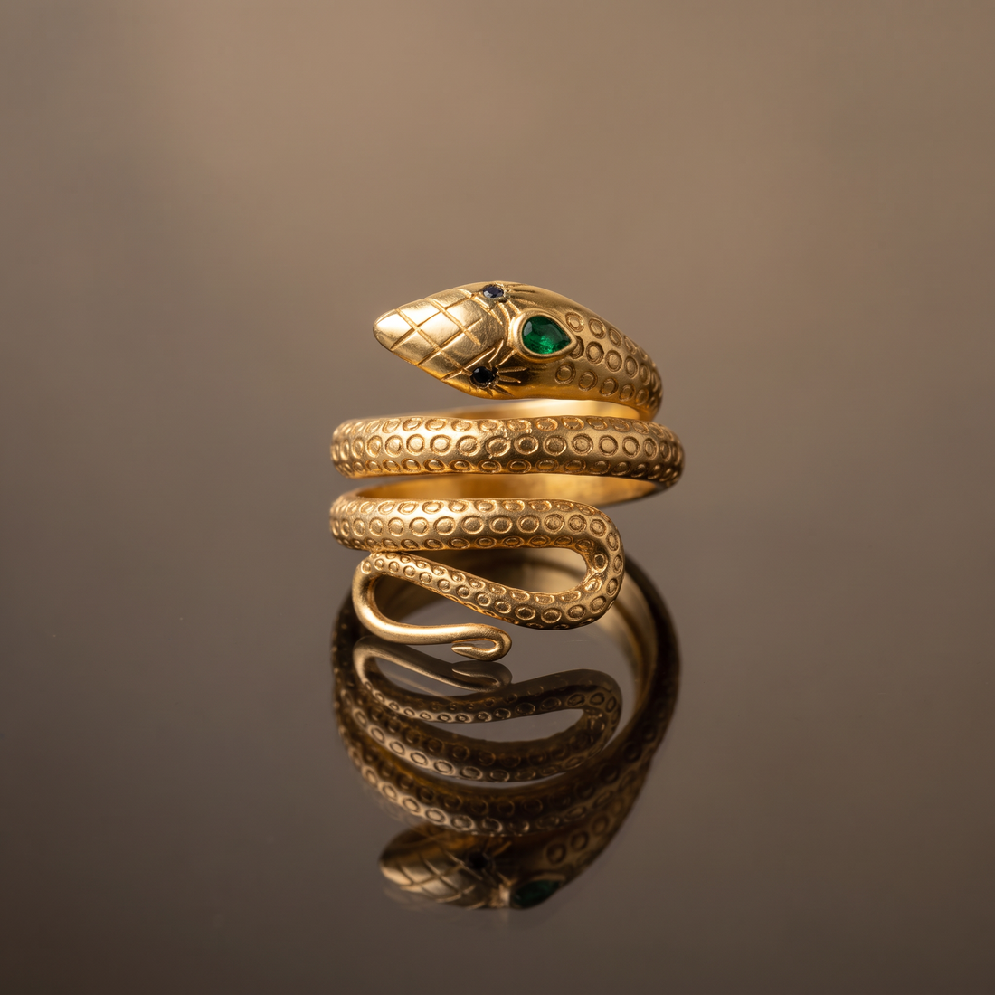 Takshika Serpent Ring