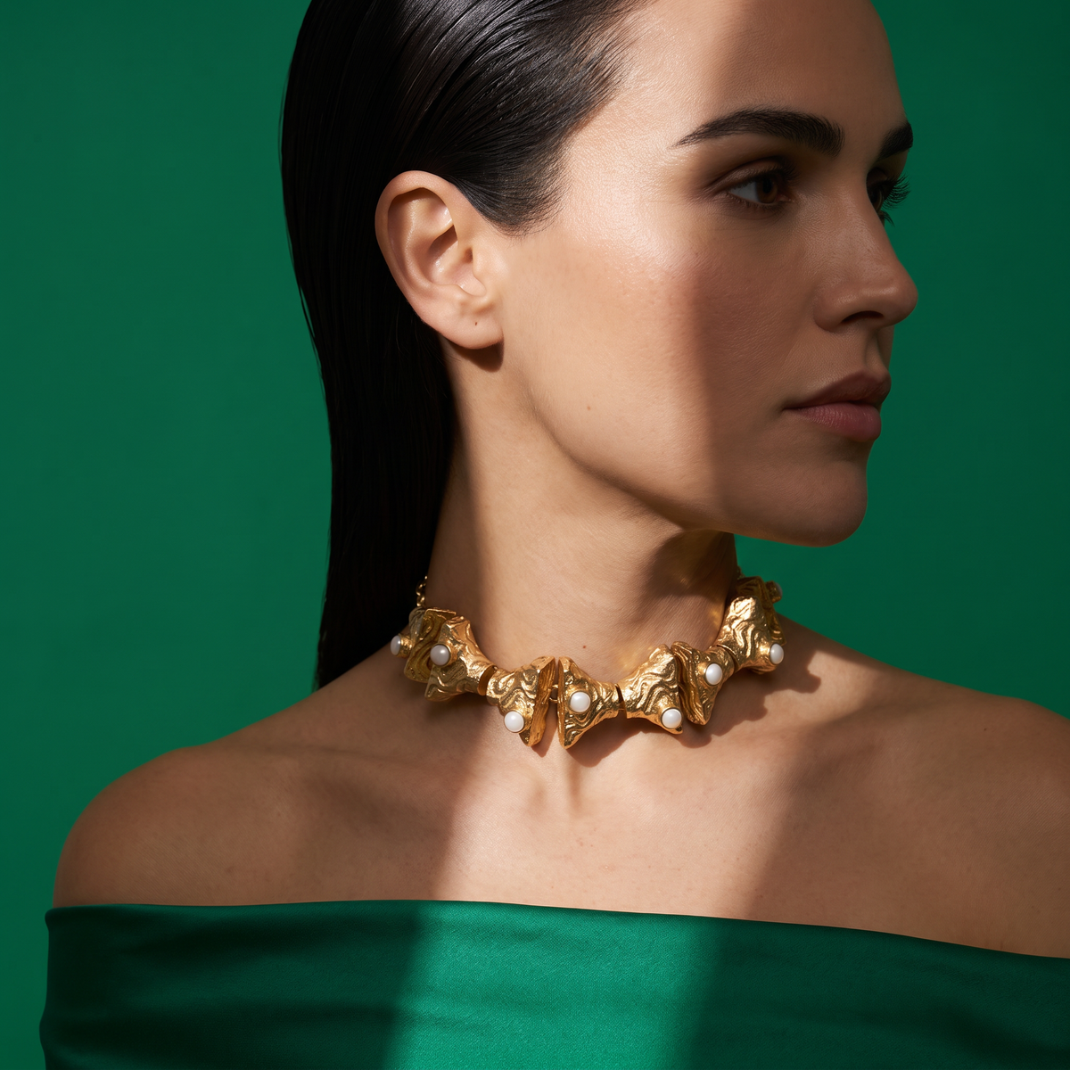 Vyanika Antique Pearl Statement Choker