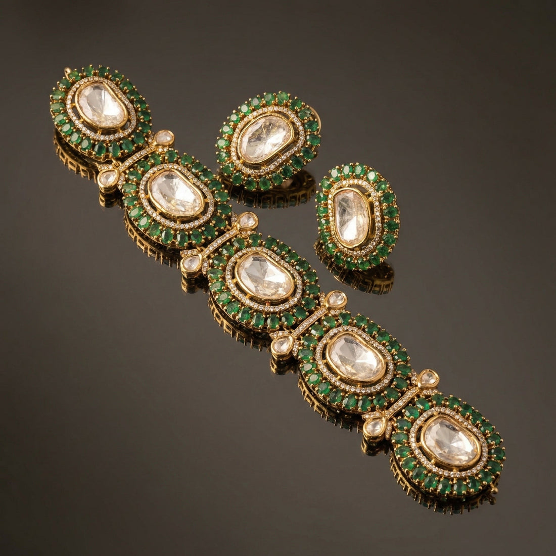 Elowen emerald choker set – full set with earrings by Ozel