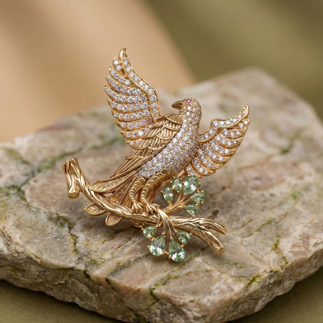 Pakshi Brooch – ornate bird-inspired brooch by Ozel