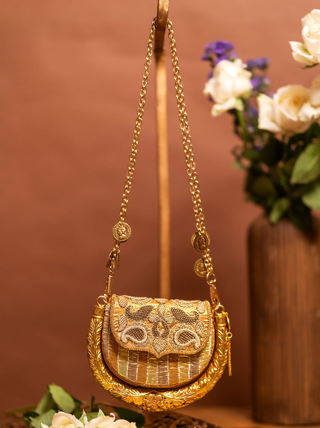 Nusshrratt Bharuccha with Amra Beige Hasli Bag