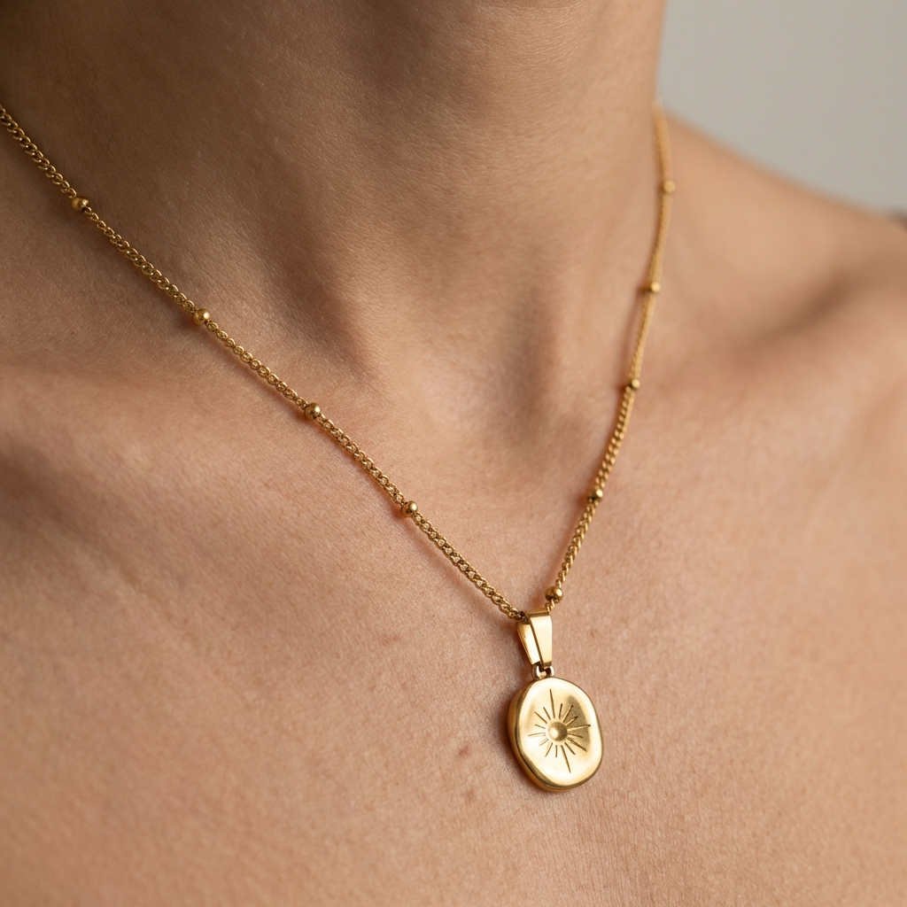 Stamped pendant gold necklace – handcrafted gold pendant by Ozel