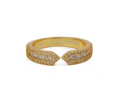 Celeste ring – band detail by Ozel