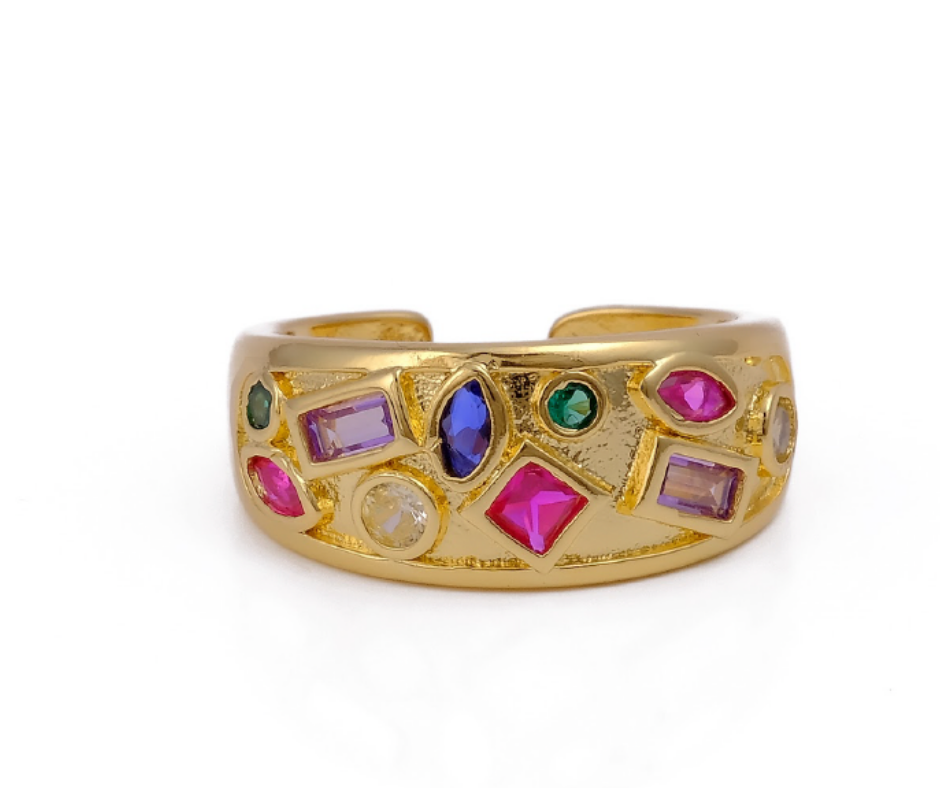 Multicolor spectrum ring – worn on finger by Ozel