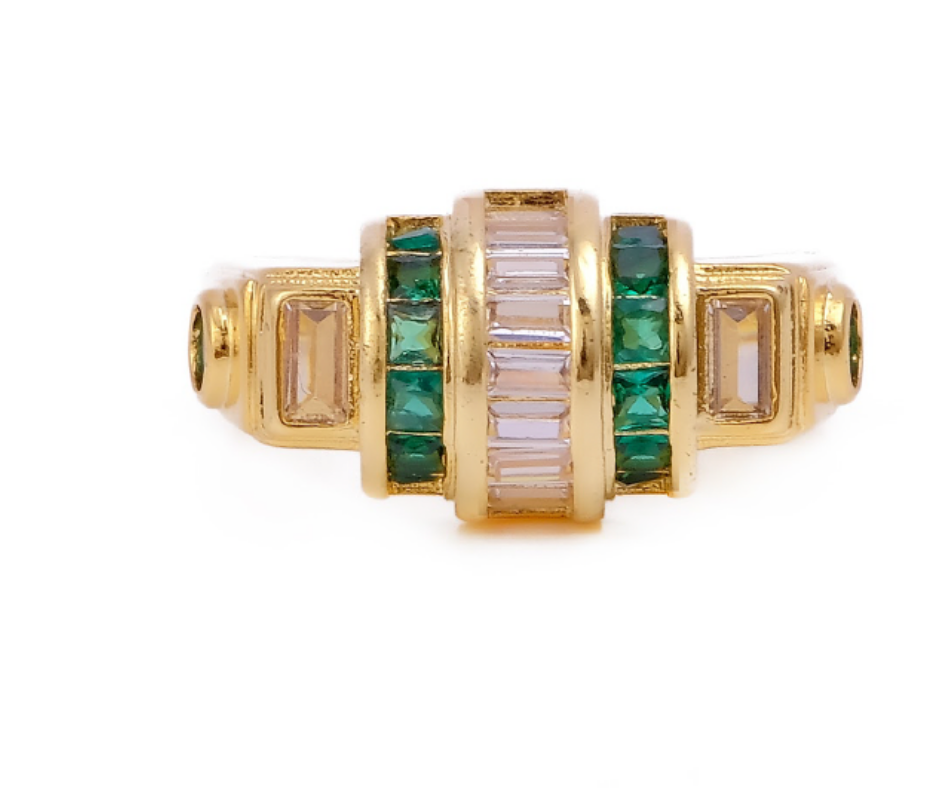 Gilded ring – worn on finger by Ozel