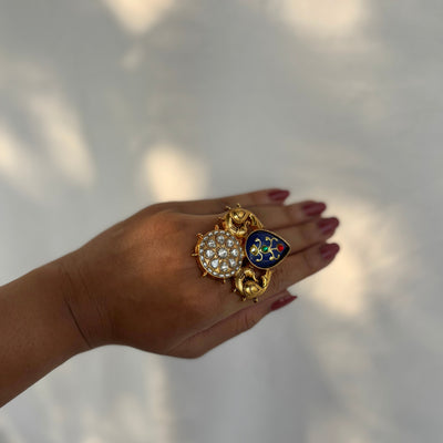 Mehreen floral ring – gold finish close-up by Ozel