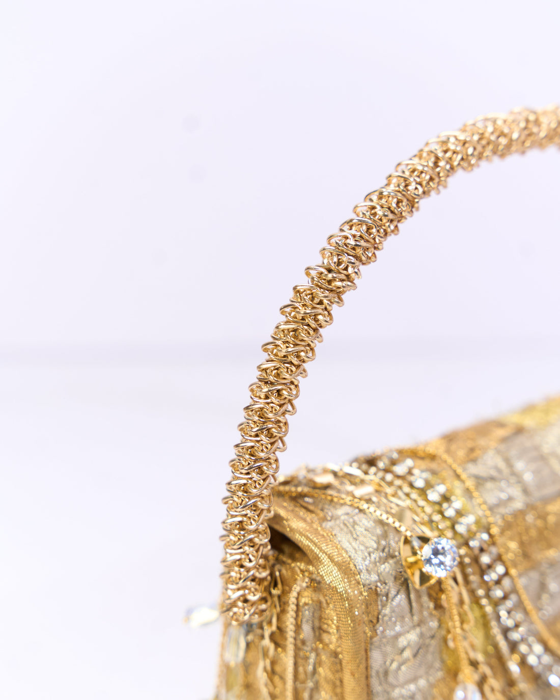 Deo Luxe woven flap bag back view — Ozel