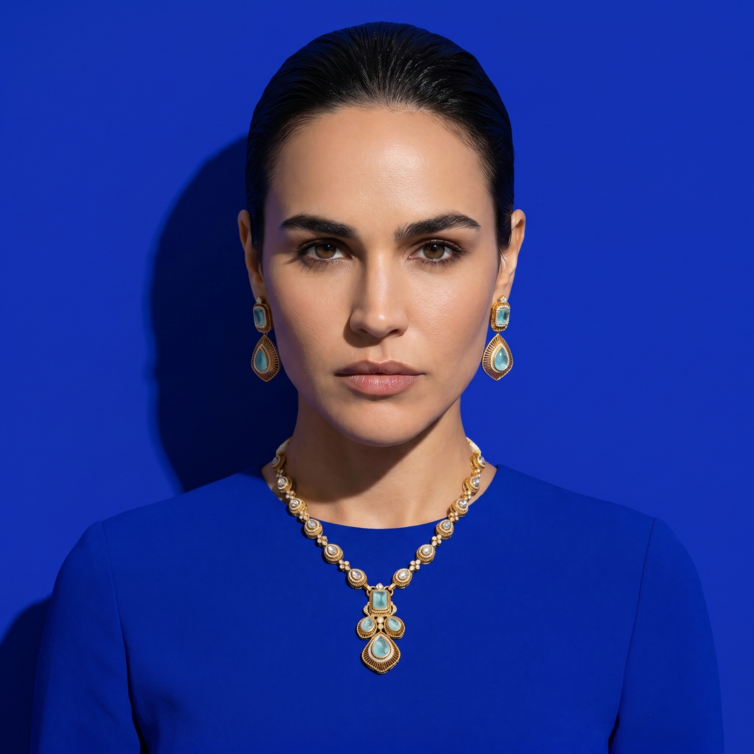 Aaruneshvi Aqua Luxe Set