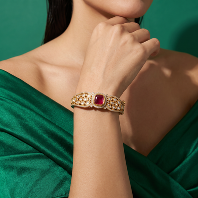 Ruzan Crimson Kundan Bracelet