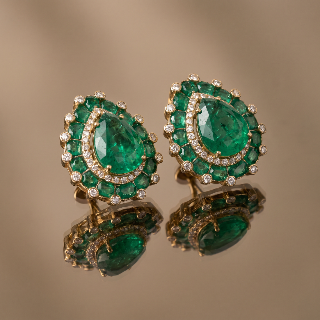 Damini Emerald Studs and Ring Set