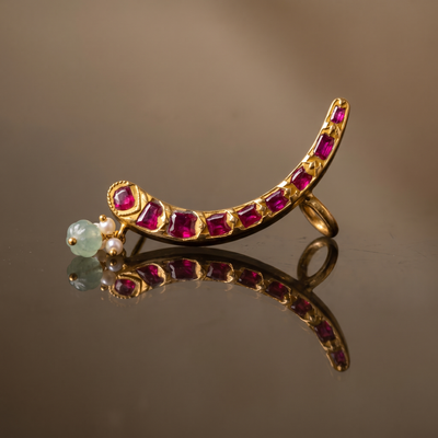 Devanshi Kundan Ear Cuff