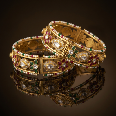 Kusumavali Reversible Necklace with Bangles