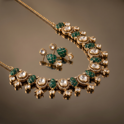 Necklace detail of Nandini Noor kundan set — Ozel