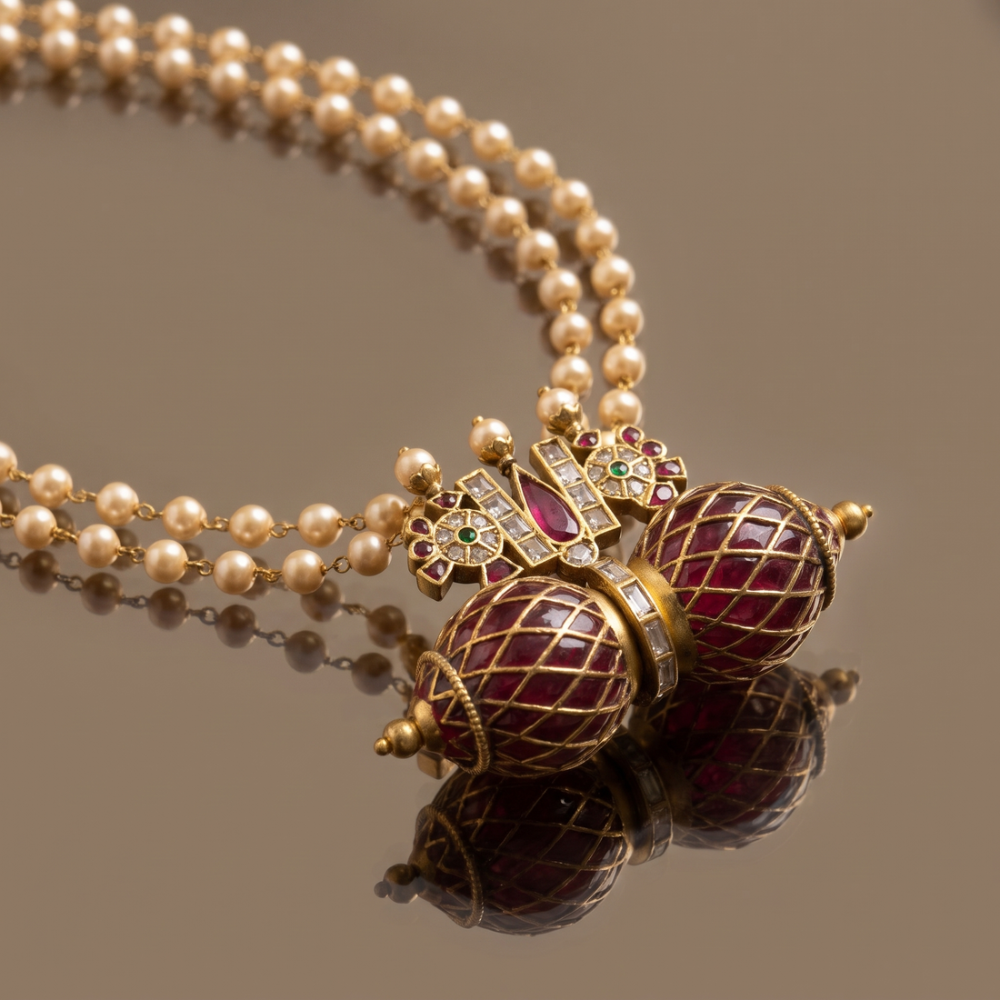 Vamika Royal Pearl Pendant Necklace