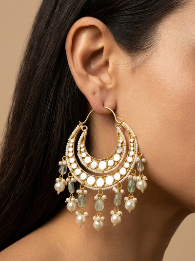 Nooréva – chandviel earrings by Ozel