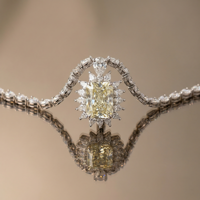 Solmira – radiant bloom necklace set by Ozel