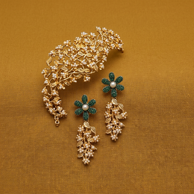 Blossom Earrings with Hair Accessory