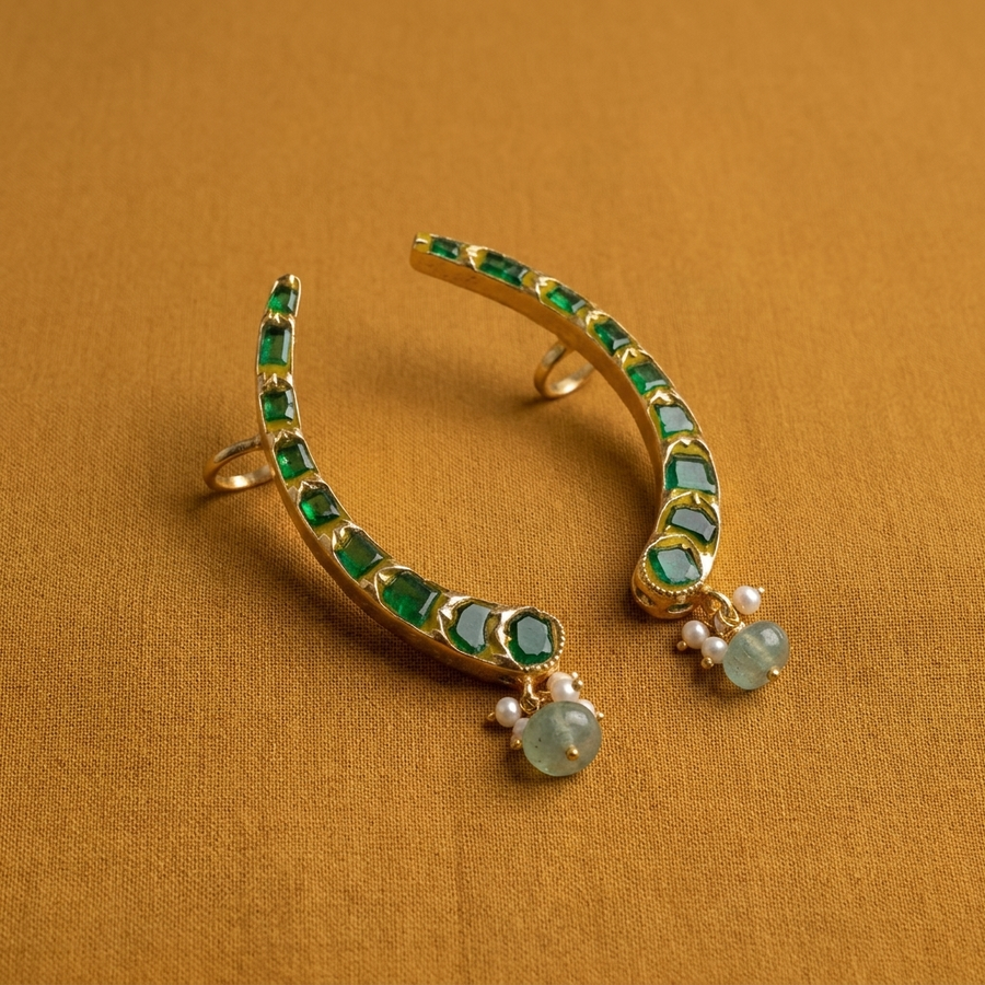 The Emerald Arc Ear Cuff