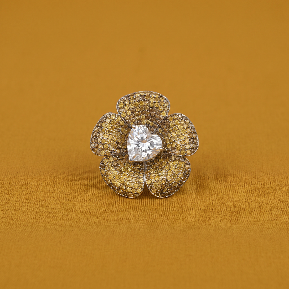 Aurélia Bloom Necklace & Stud Earrings Set