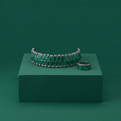 Emerald Doublet Choker Set