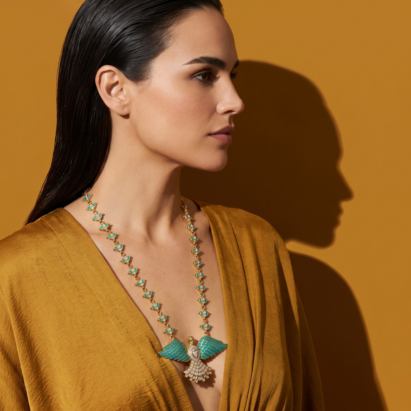 Averra Morpheon Azure Necklace