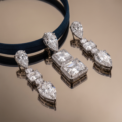 The Étoile Prism Necklace Set
