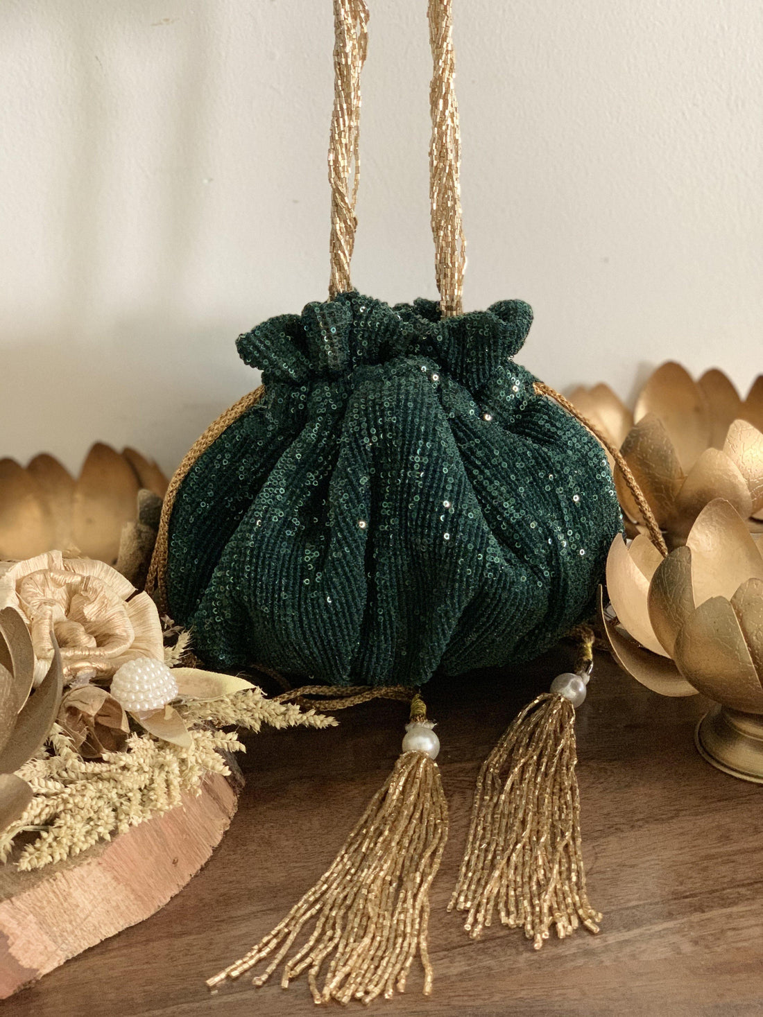 Luxe Shimmer Potli Bag - Ozel