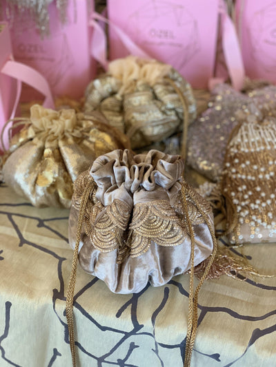 Gold Scallop Potli Bag - Ozel