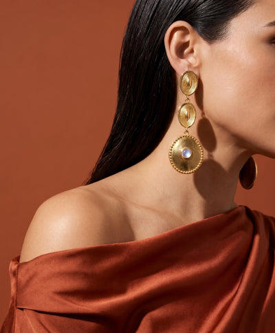 Ridged Gold Triple Disc Drops 1