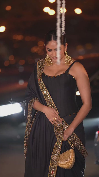 Mrunal Thakur with Sona Arc Fan Flap Bag - Gold